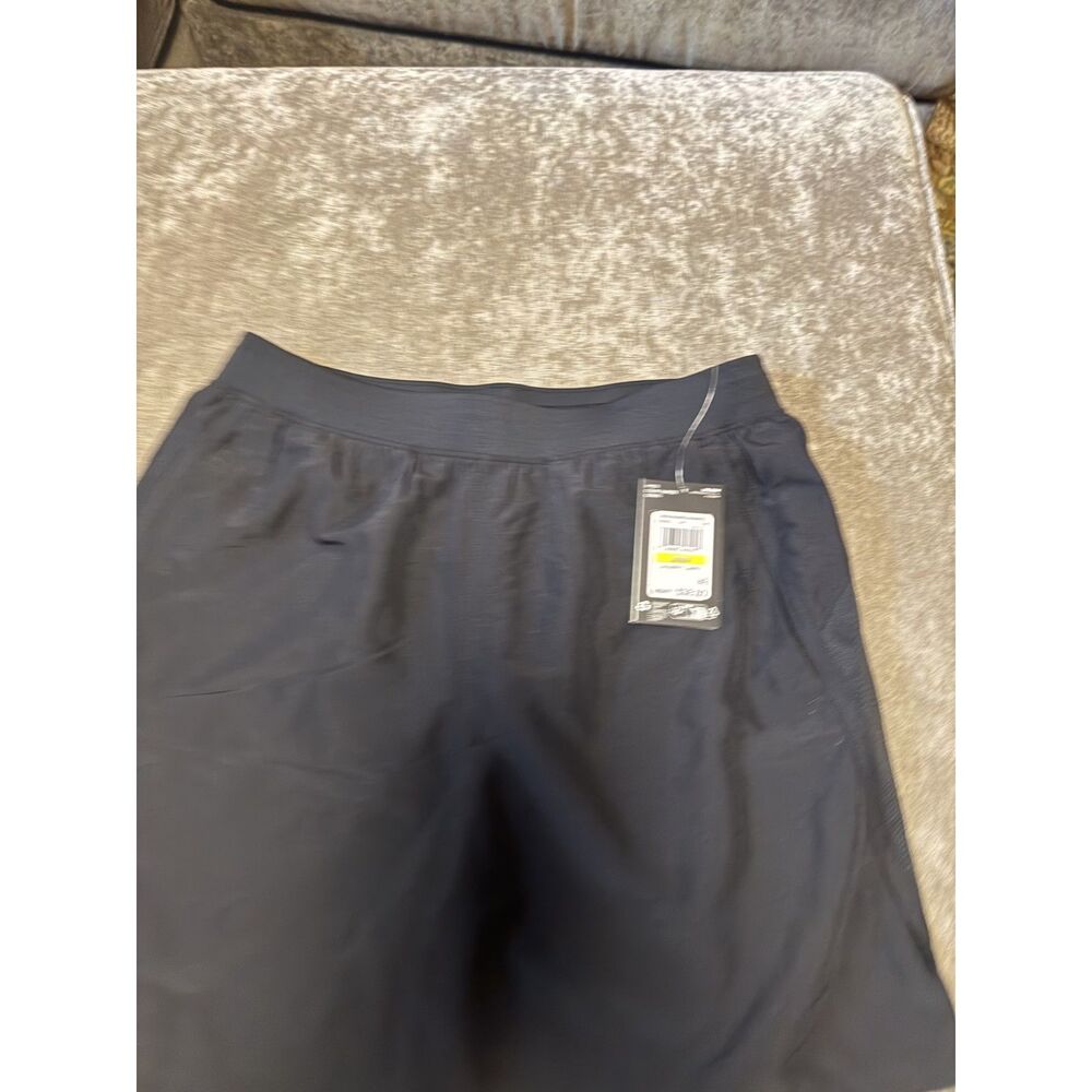 Men's Under Armour Launch 7” Woven Running Shorts Sz LARGE